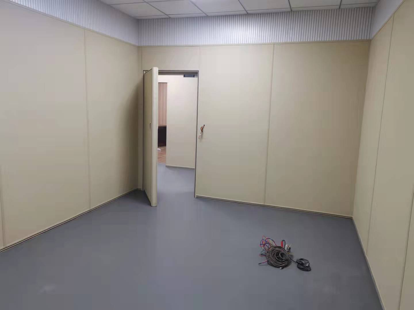 紀(jì)檢委留置室防撞軟包功能性